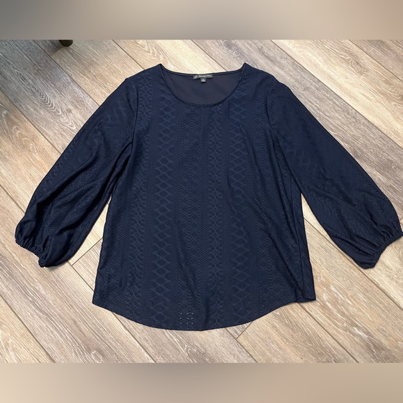 Pair of two Adrianna Papell Eyelet tops - Picture 8 of 13